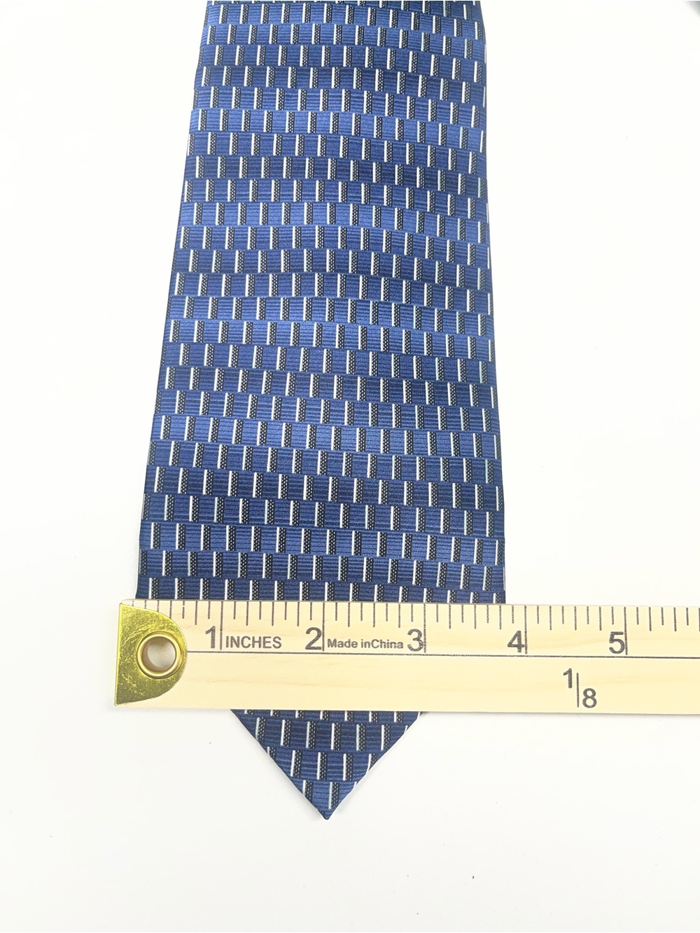 Vintage Puritan Men's Blue Geometric Silk Necktie Stain Resistant 4" Wide Tie - Picture 8 of 9